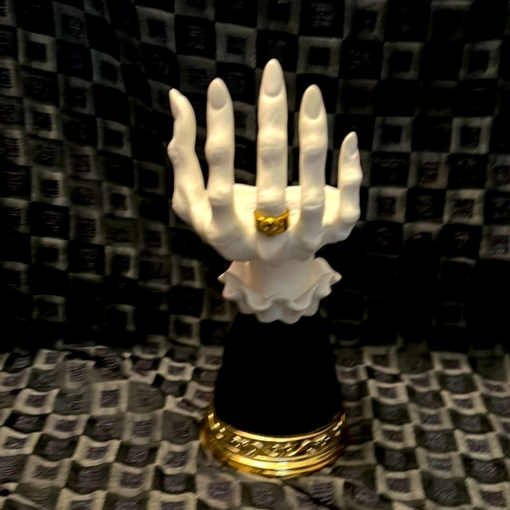 Bath and Body Works Authentic witch hand single wick candle holder NWT